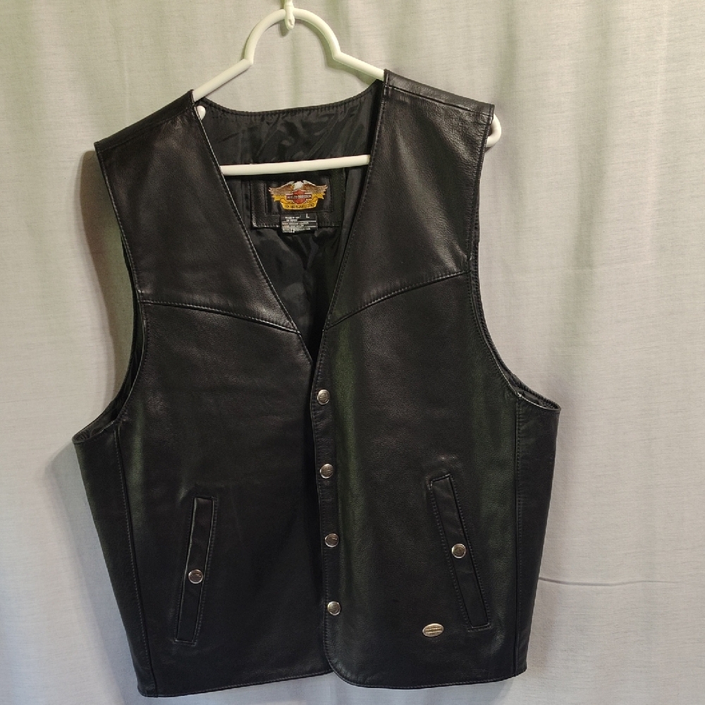 Harley-Davidson Men's Black Leather Snap-Front Vest
